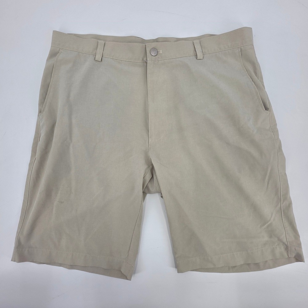 PETER MILLAR PERFORMANCE GOLF SHORTS MENS SIZE 36 TAN LIGHTWEIGHT STRETCH 10"